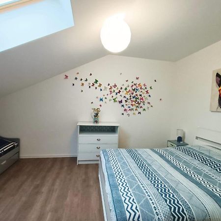 Superbe Appartement Type Loft En Duplex Rue Buat Châlons-en-Champagne Esterno foto